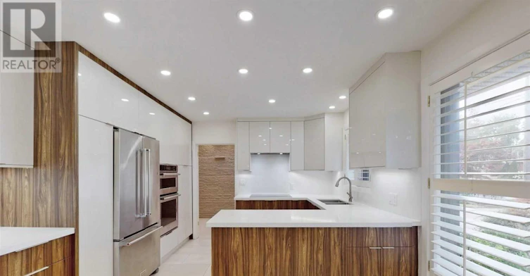 103 Alamosa Drive, Toronto, ON, M2J 2N8 - 7