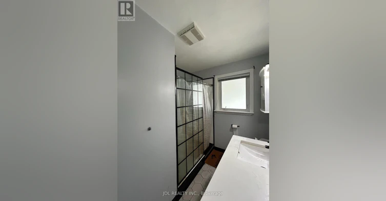 FLOOR-BIG 110 Bedroom Main Robinson St Street, Markham, ON, L3P 1P1 - 6