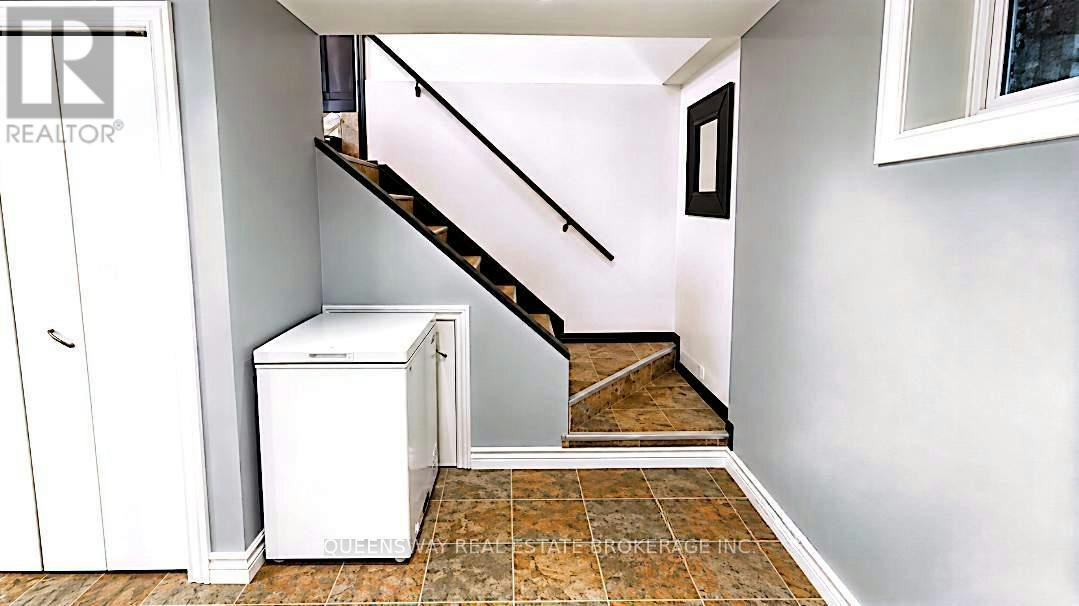 BASEMENT-34 Tower Crescent, Barrie, ON, L4N 2V2 - 4