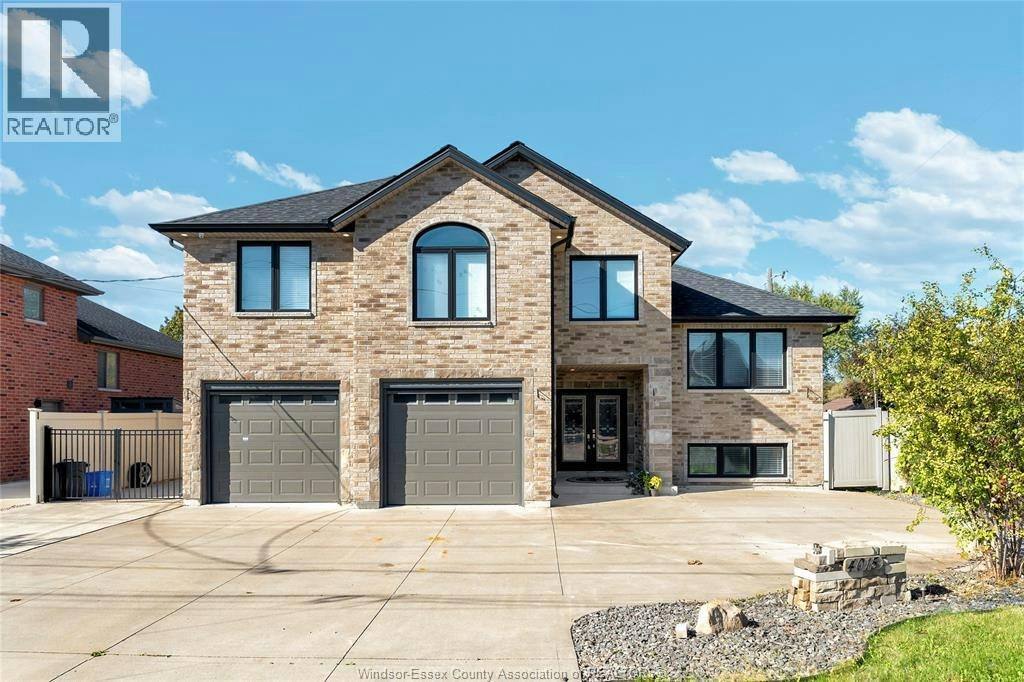 4015 Sixth Concession, Windsor, ON, N9G 1S6