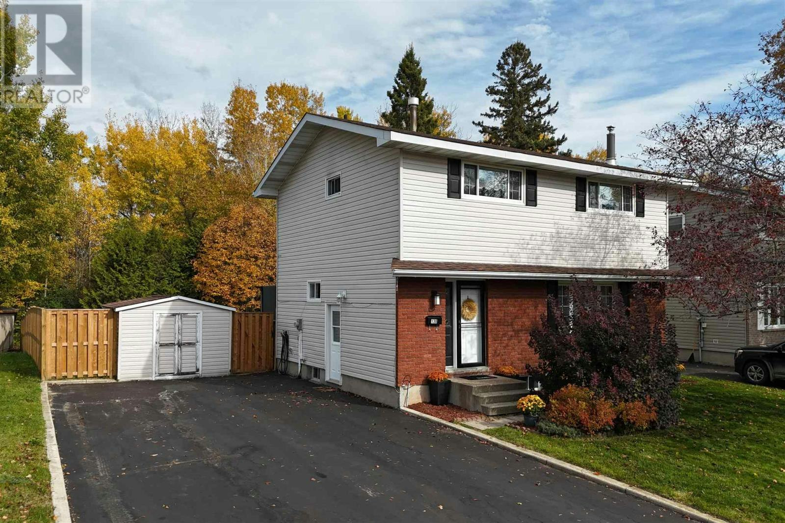 136 Glen Avenue, Sault Ste. Marie, ON, P6A 5E2