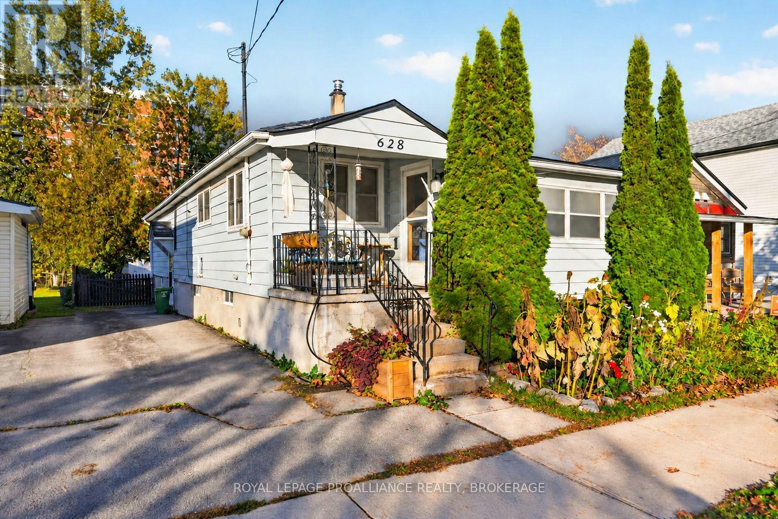 628 Macdonnell Street, Kingston, ON, K7K 4X3
