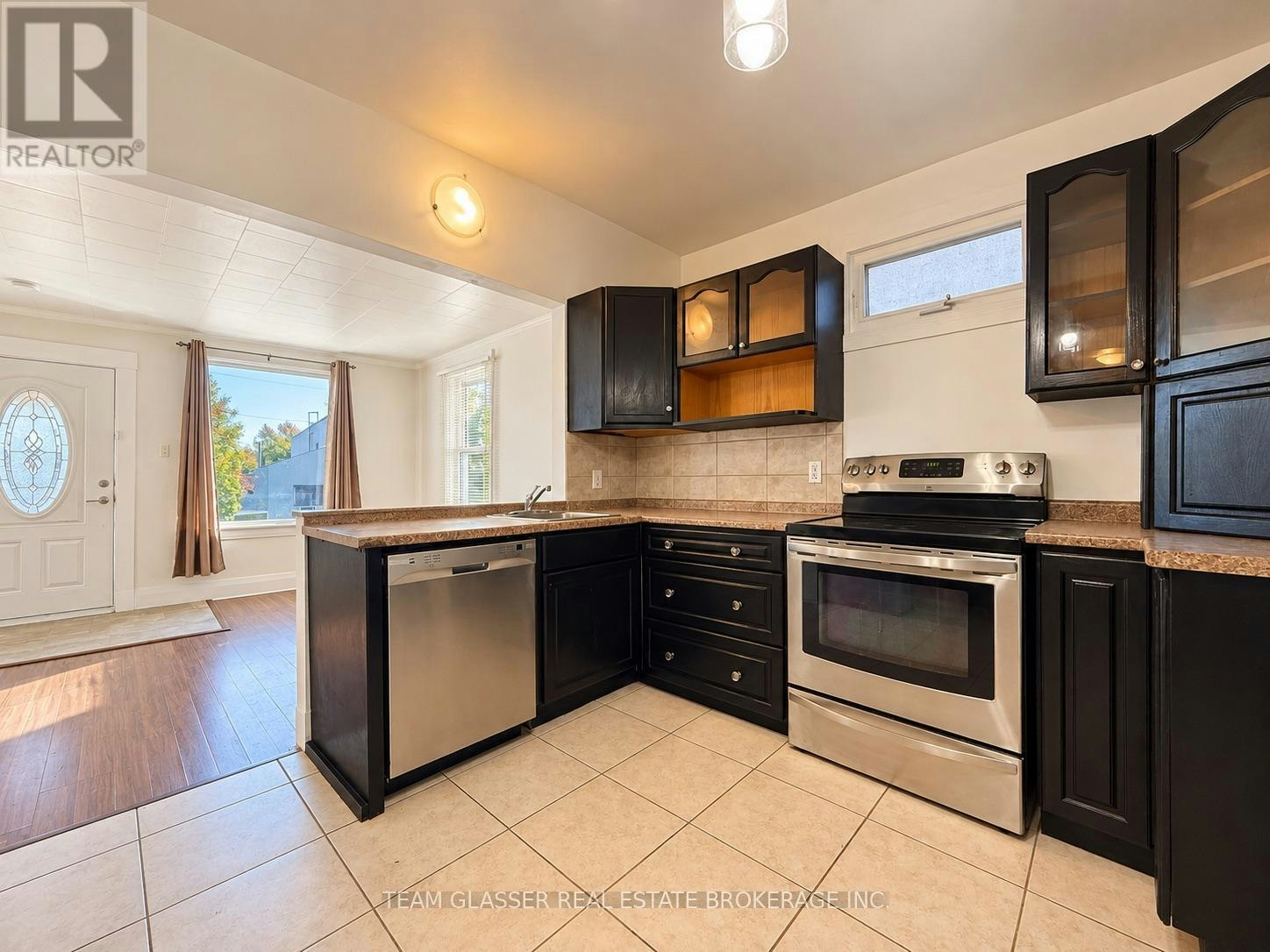 80 Mackay Avenue, London, ON, N6J 2V6 - 9