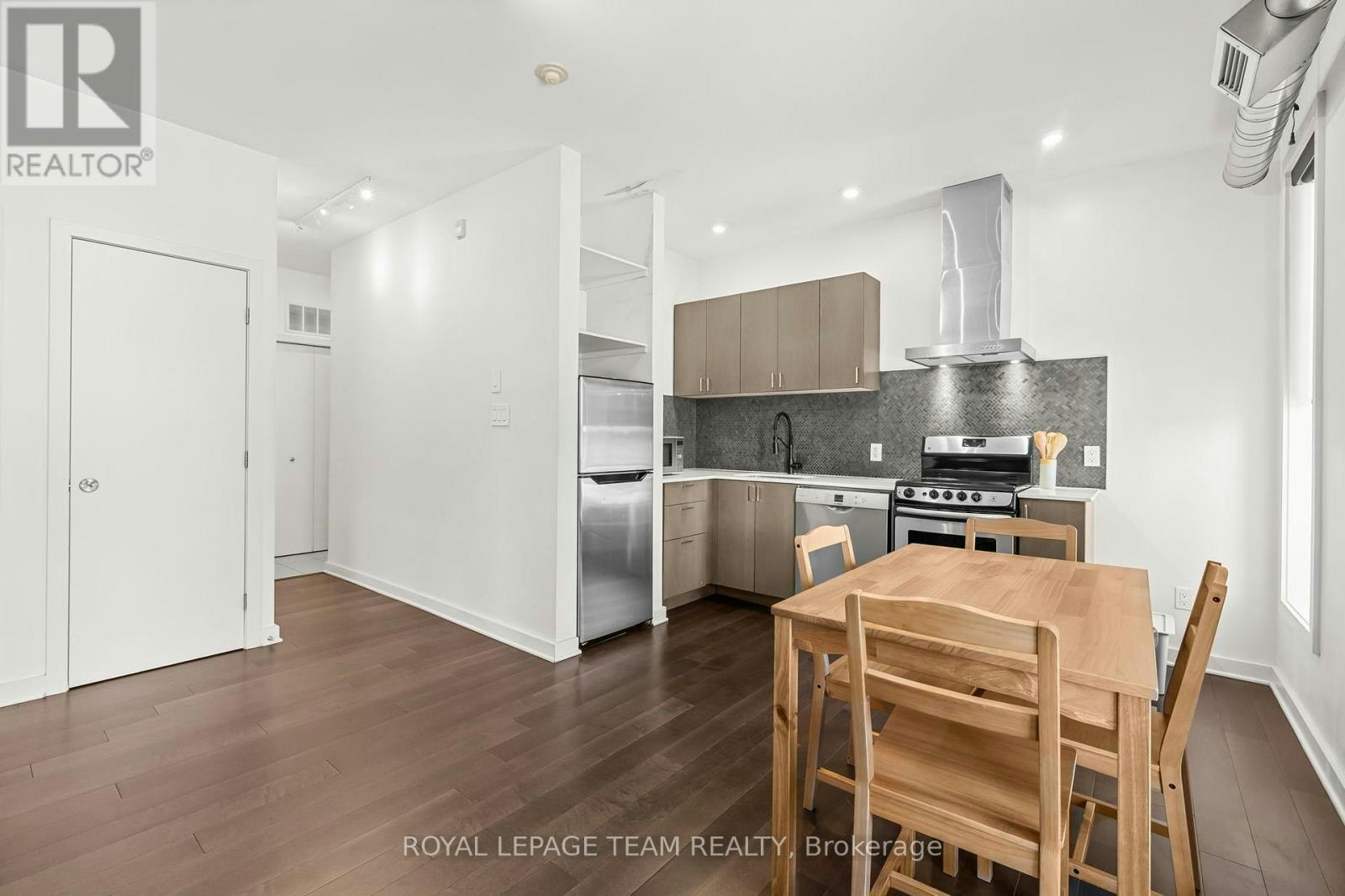 301-1308 Thames Street, Ottawa, ON, K1Z 7N4 - 3