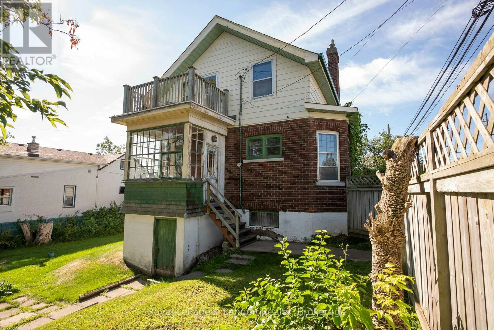 42 Gordon Avenue, Thunder Bay, ON, P7A 7C8