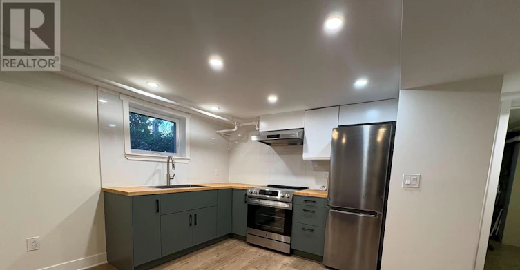 10-3835 Bathurst Street, Toronto, ON, M3H 3N1 - 2