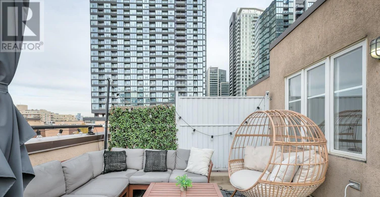 524-46 Liberty Street EAST, Toronto, ON, M6K 3P2 - 27