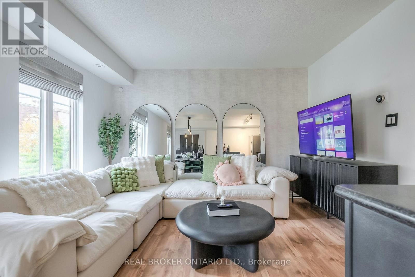 524-46 Liberty Street EAST, Toronto, ON, M6K 3P2