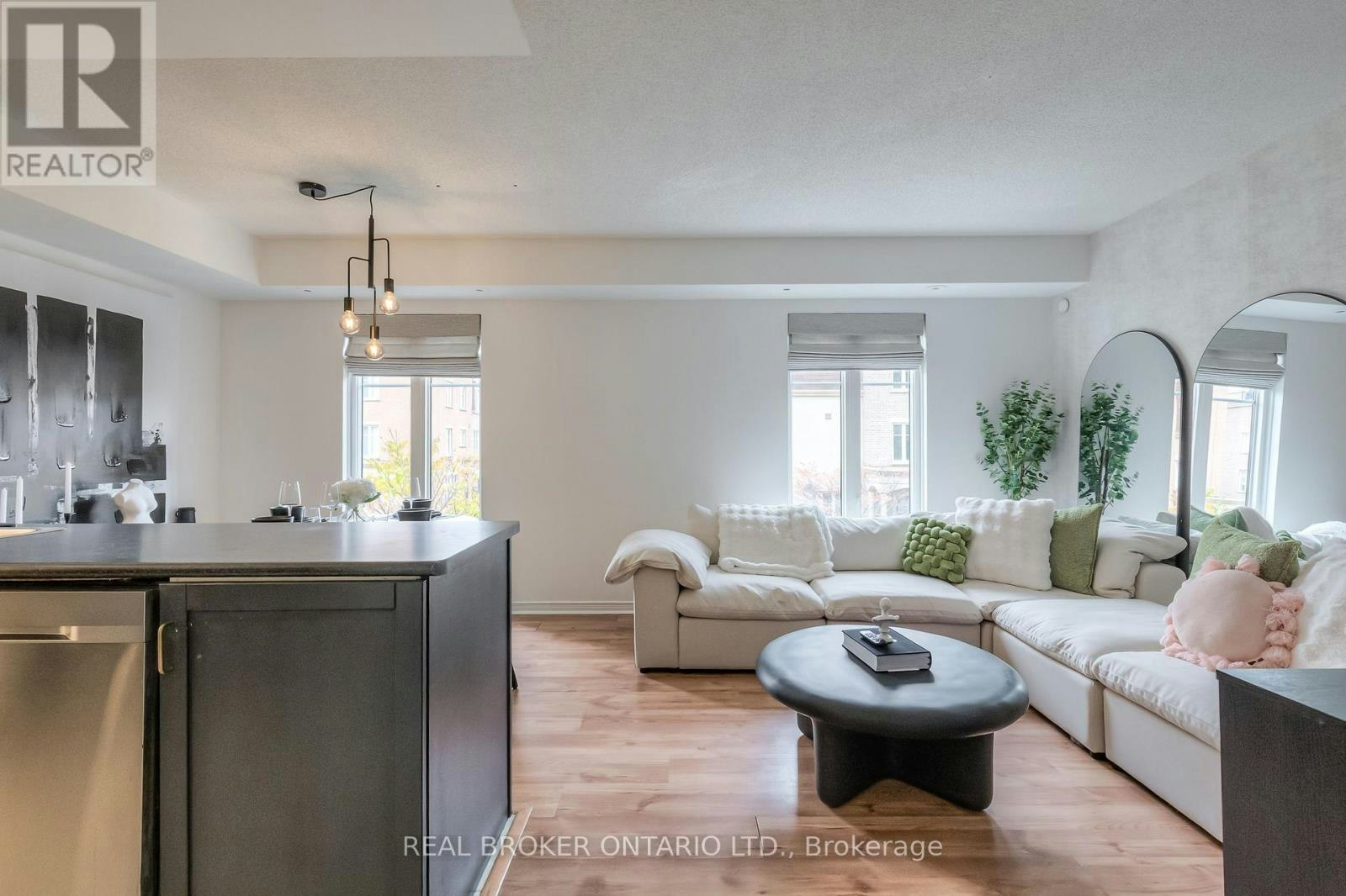 524-46 Liberty Street EAST, Toronto, ON, M6K 3P2 - 2