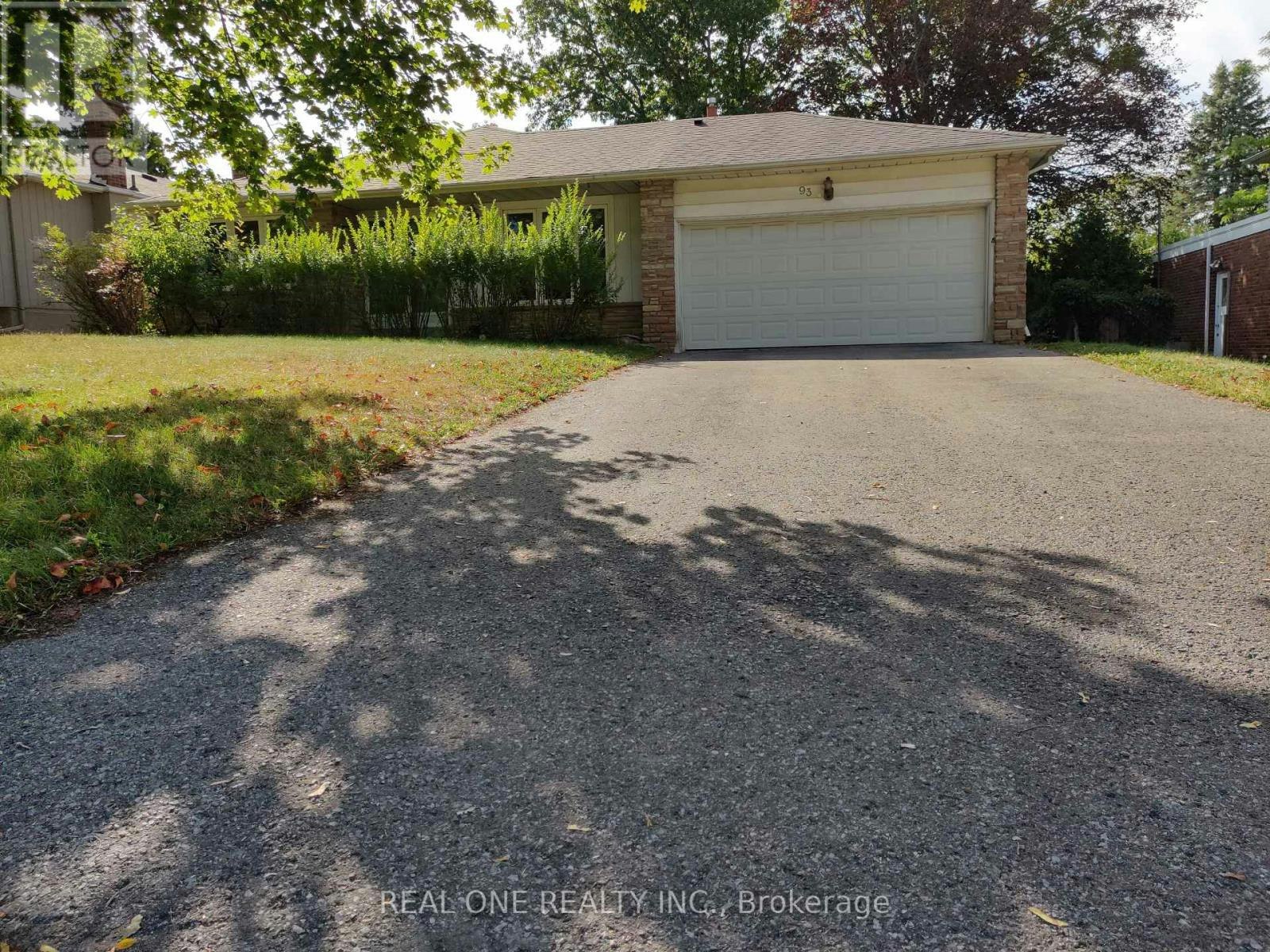 UPPER-93 Southdale Drive, Markham, ON, L3P 1K1