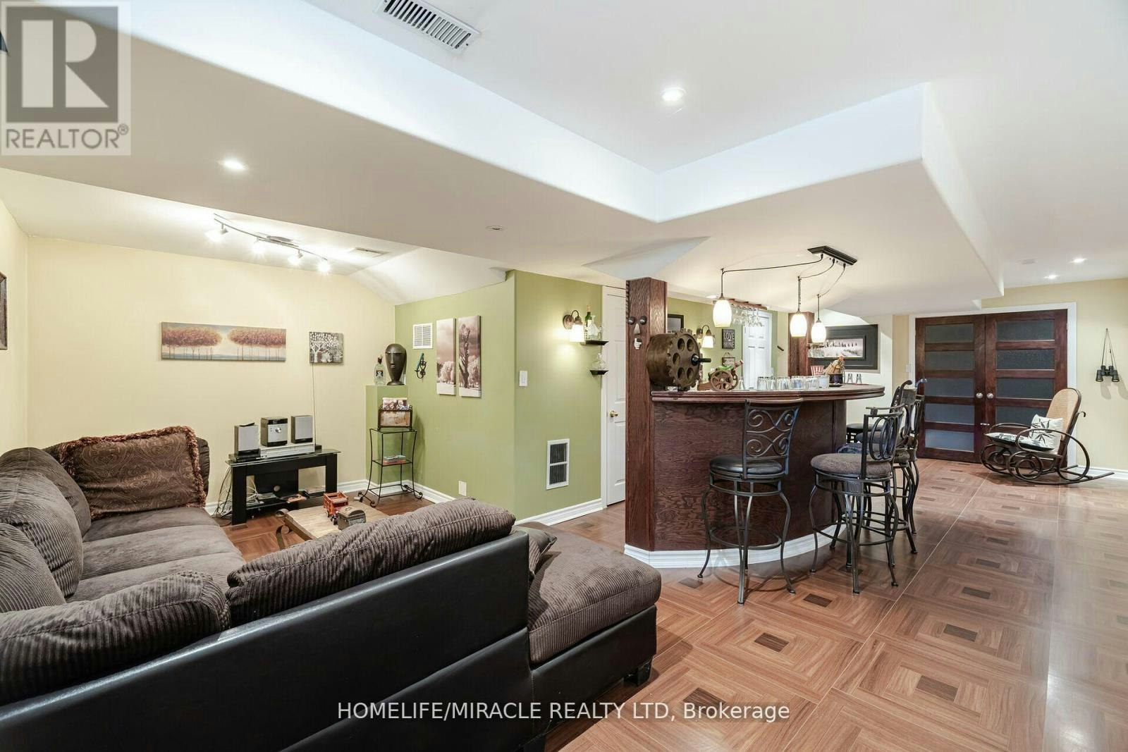 129 Van Scott Drive, Brampton, ON, L7A 2C7 - 37