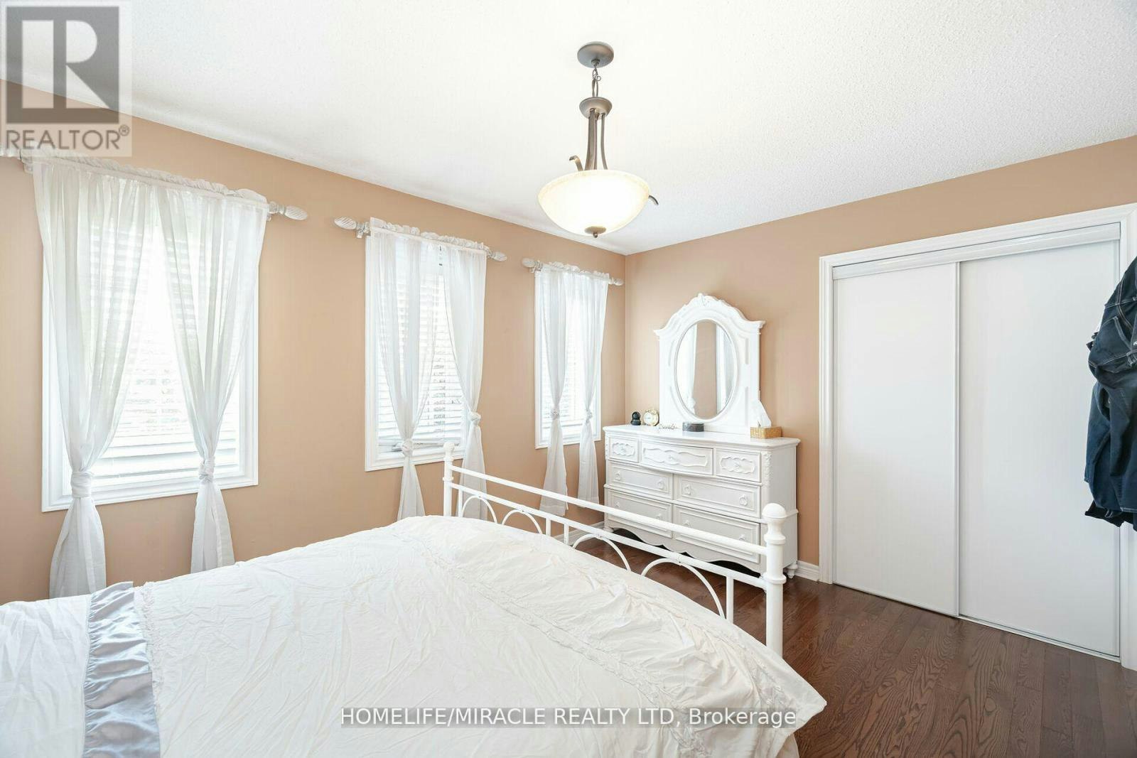 129 Van Scott Drive, Brampton, ON, L7A 2C7 - 30