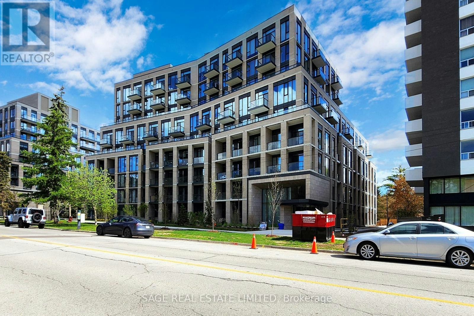 113-293 The Kingsway, Toronto, ON, M9A 0E8 - 31