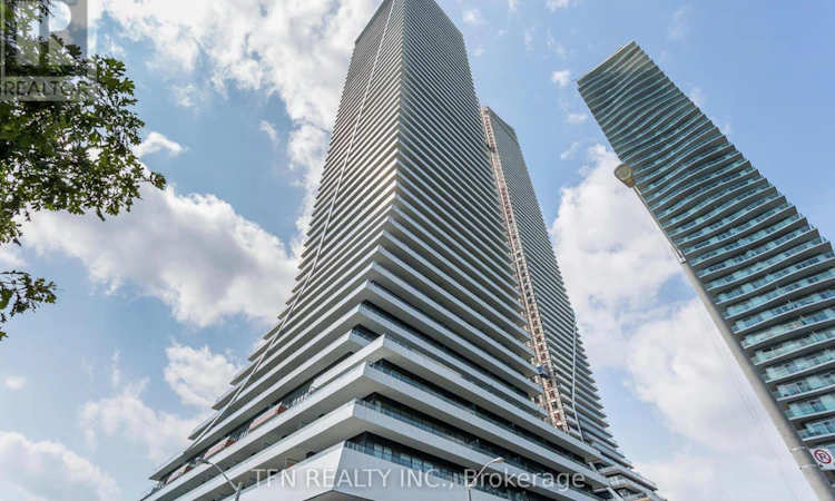 3510-20 Shore Breeze Drive