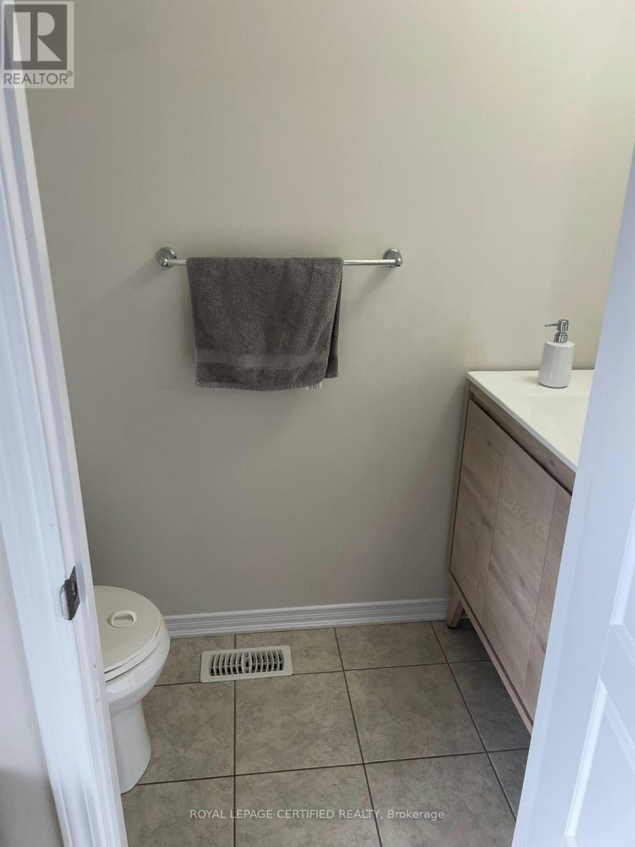 15 Cactus Crescent, Hamilton, ON, L8J 0M4 - 8