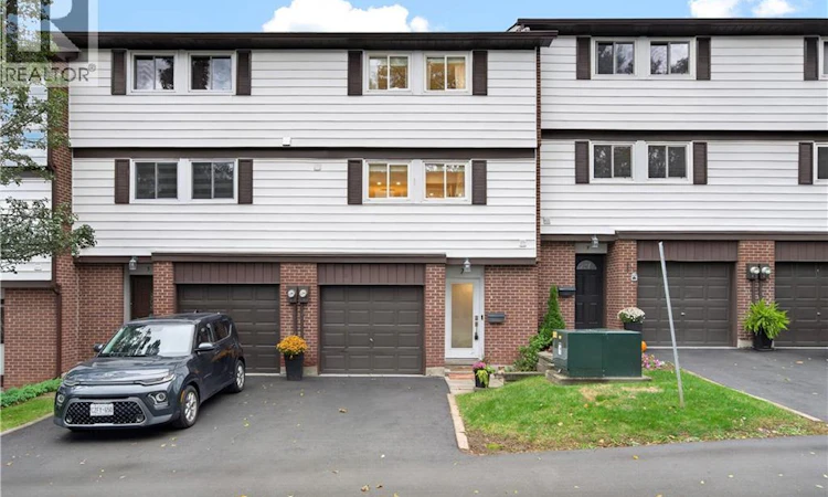7 Briar Lane