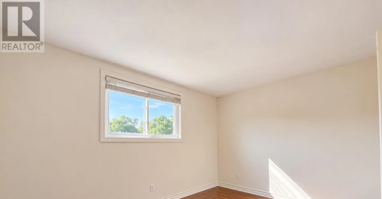 UPPER-7 Harrow Court, London, ON, N6C 5A6 - 17
