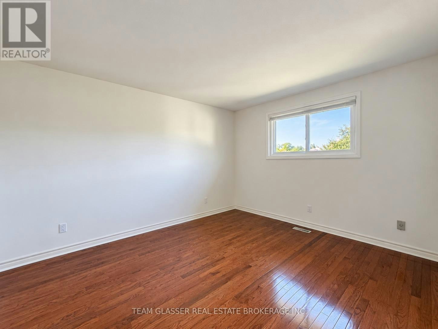 UPPER-7 Harrow Court, London, ON, N6C 5A6 - 16