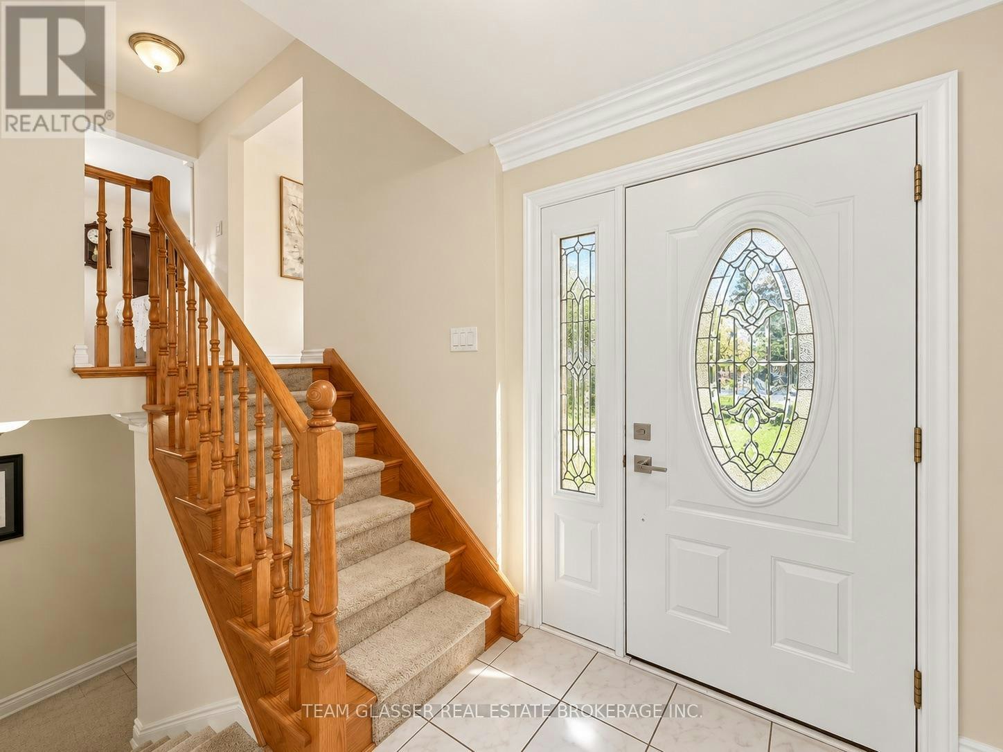 UPPER-7 Harrow Court, London, ON, N6C 5A6 - 2