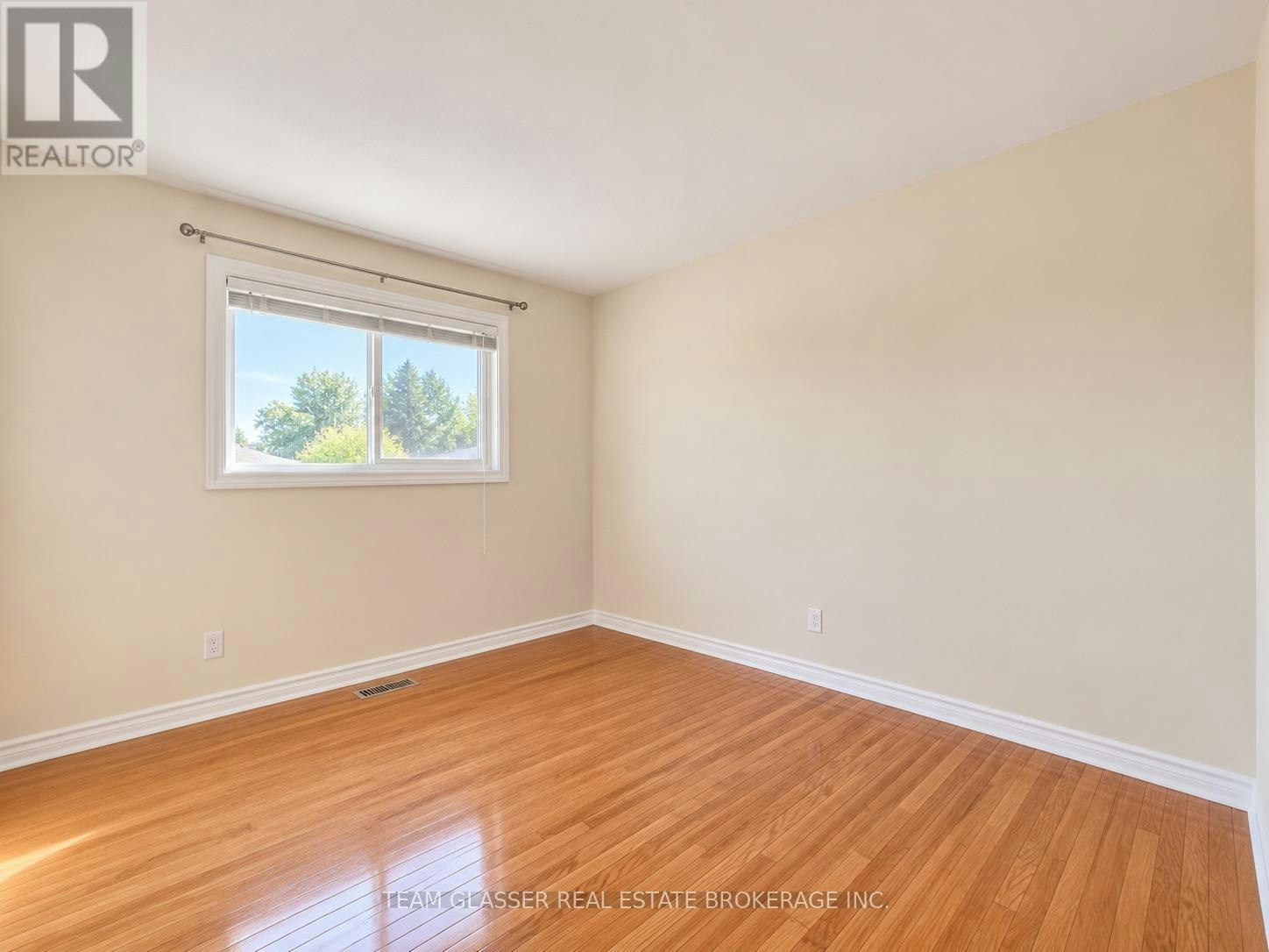UPPER-7 Harrow Court, London, ON, N6C 5A6 - 14
