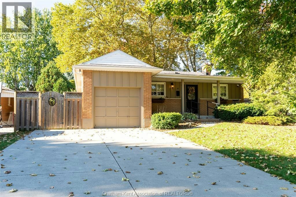 10 Souriquois Street, Chatham-Kent, ON, N7M 2T2