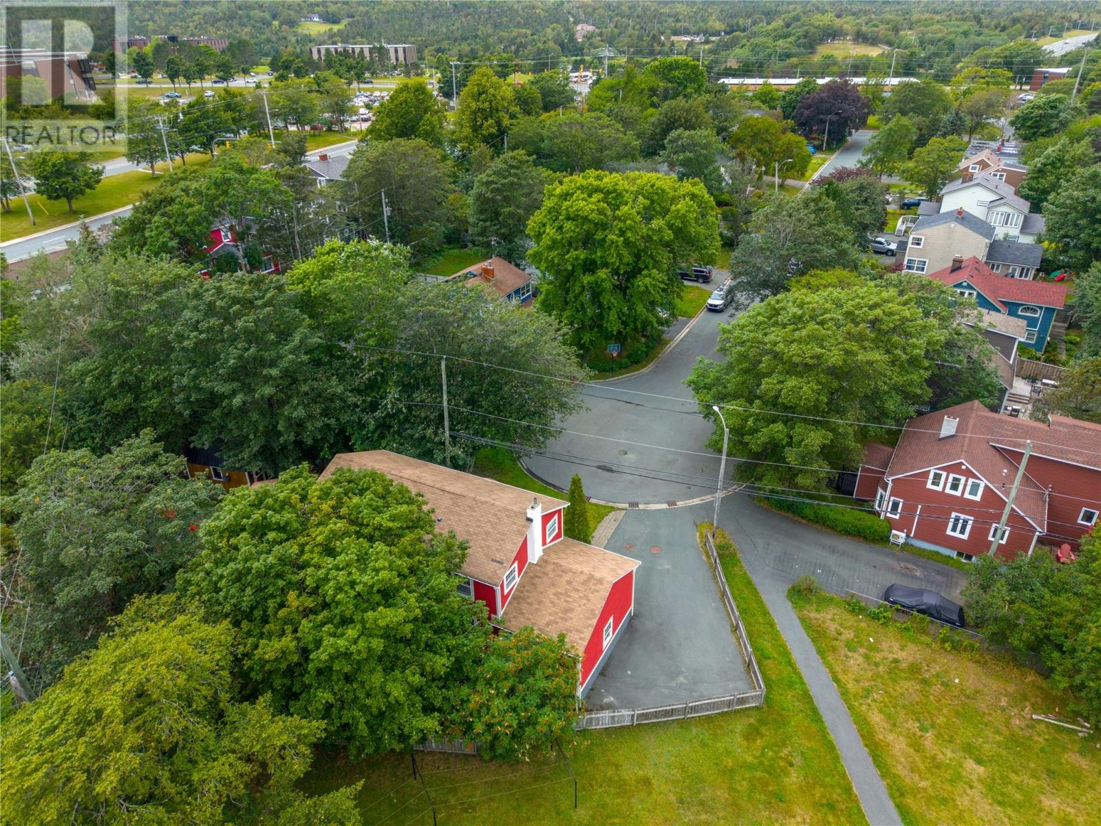 17 Appledore Place, St Johns, NL, A1B 2W8 - 48
