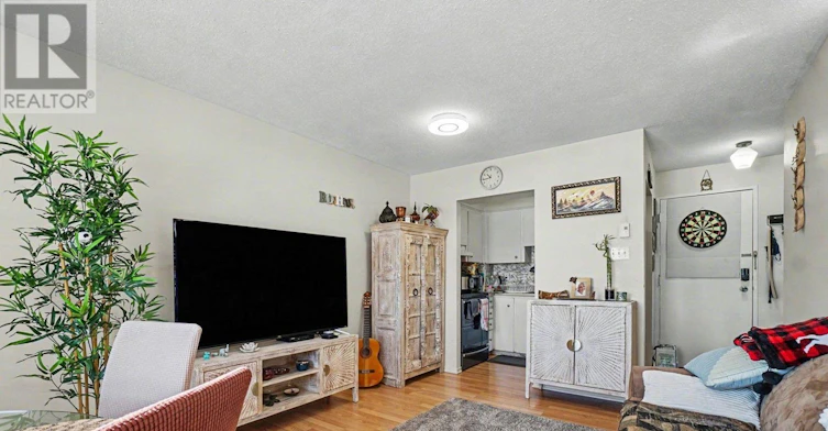 203 C-2044 Arrowsmith Drive, Ottawa, ON, K1J 7V8 - 6