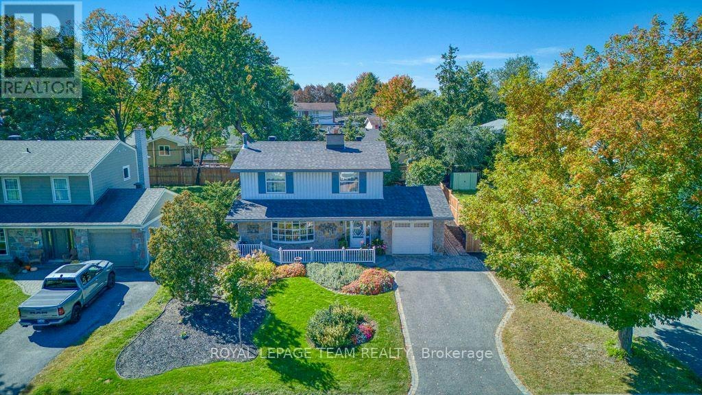 2998 Hyde Street, Ottawa, ON, K1V 8H9