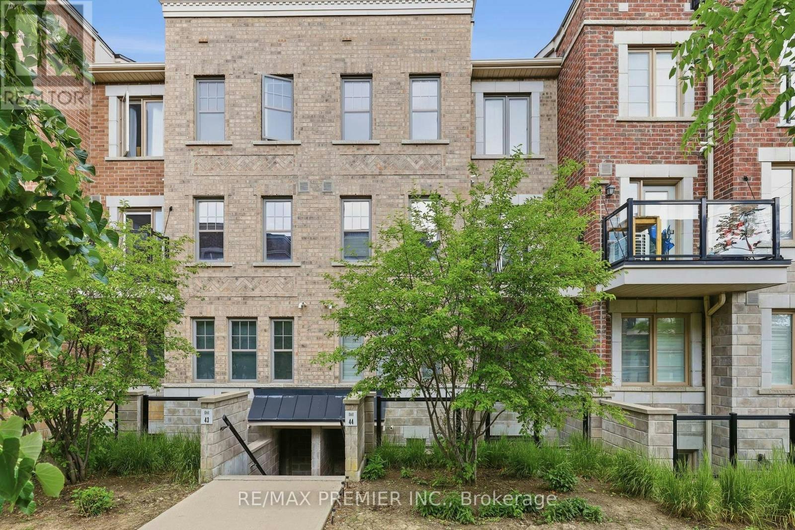 44-2315 Sheppard Avenue W, Toronto, ON, M9M 0E8