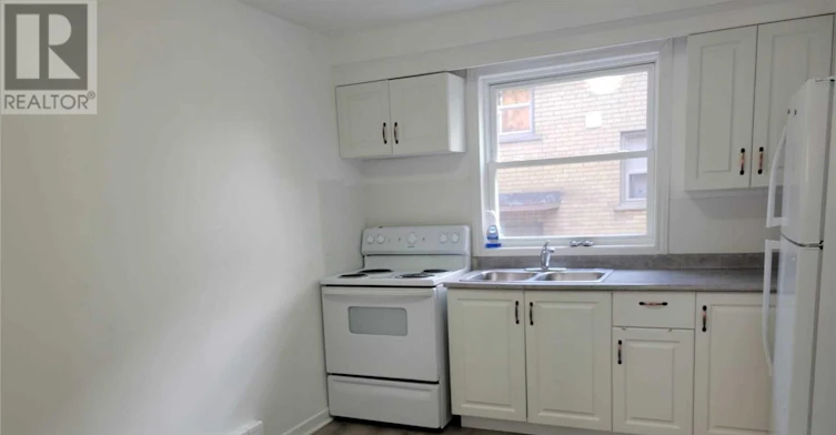 2-462 Horner Avenue, Toronto, ON, M8W 2B5 - 3