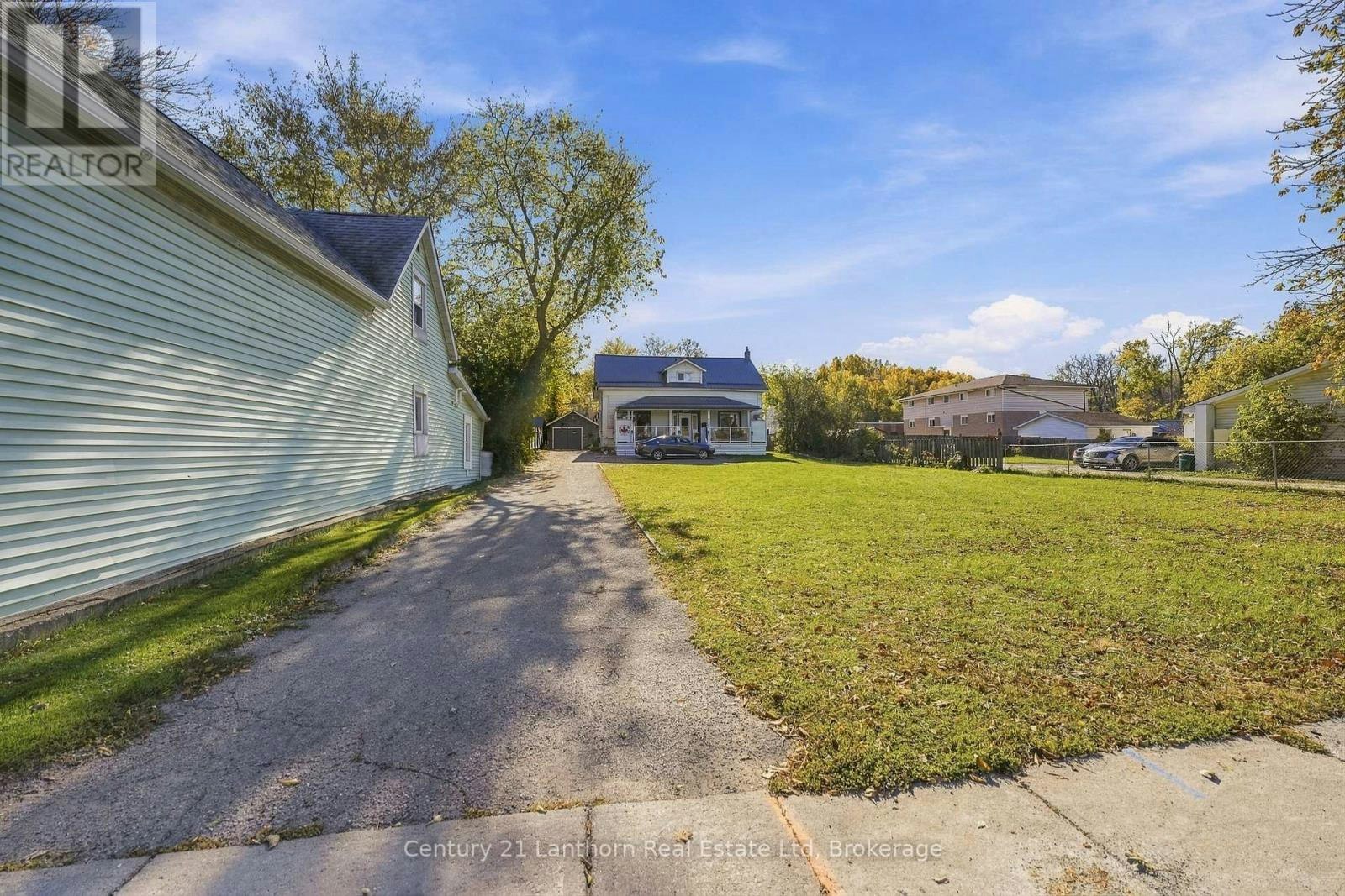 382 Front Street, Quinte West, ON, K8V 4P8