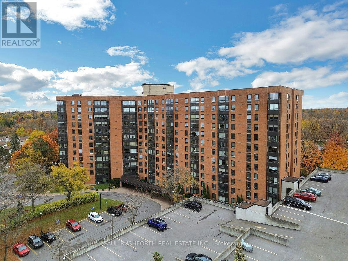 815-80 Sandcastle Drive, Ottawa, ON, K2H 9E7