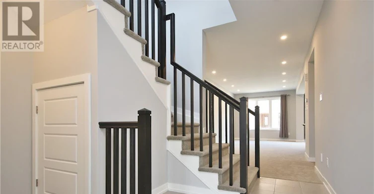 204 Atima Circle, Ottawa, ON, K2J 6T3 - 2