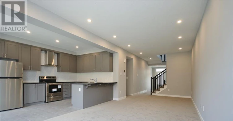 204 Atima Circle, Ottawa, ON, K2J 6T3 - 4