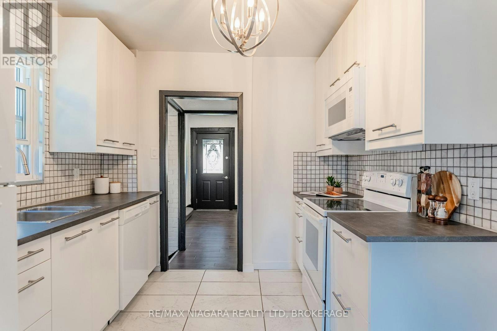 79 Main Street, St. Catharines, ON, L2N 4V1 - 5