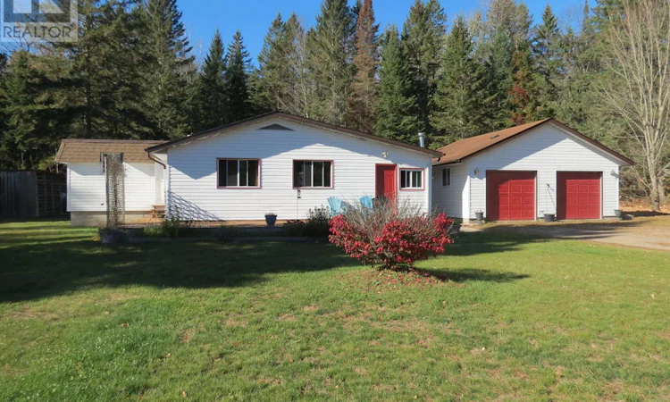 1084 Algonquin Road SOUTH
