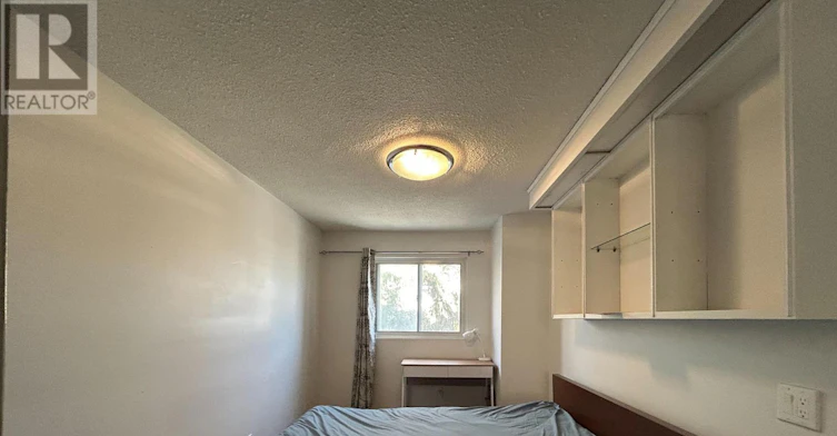 BRIGHT 66 Bedroom 2nd Floor Stonehill Cres Crescent, Toronto, ON, M1W 2V3 - 3