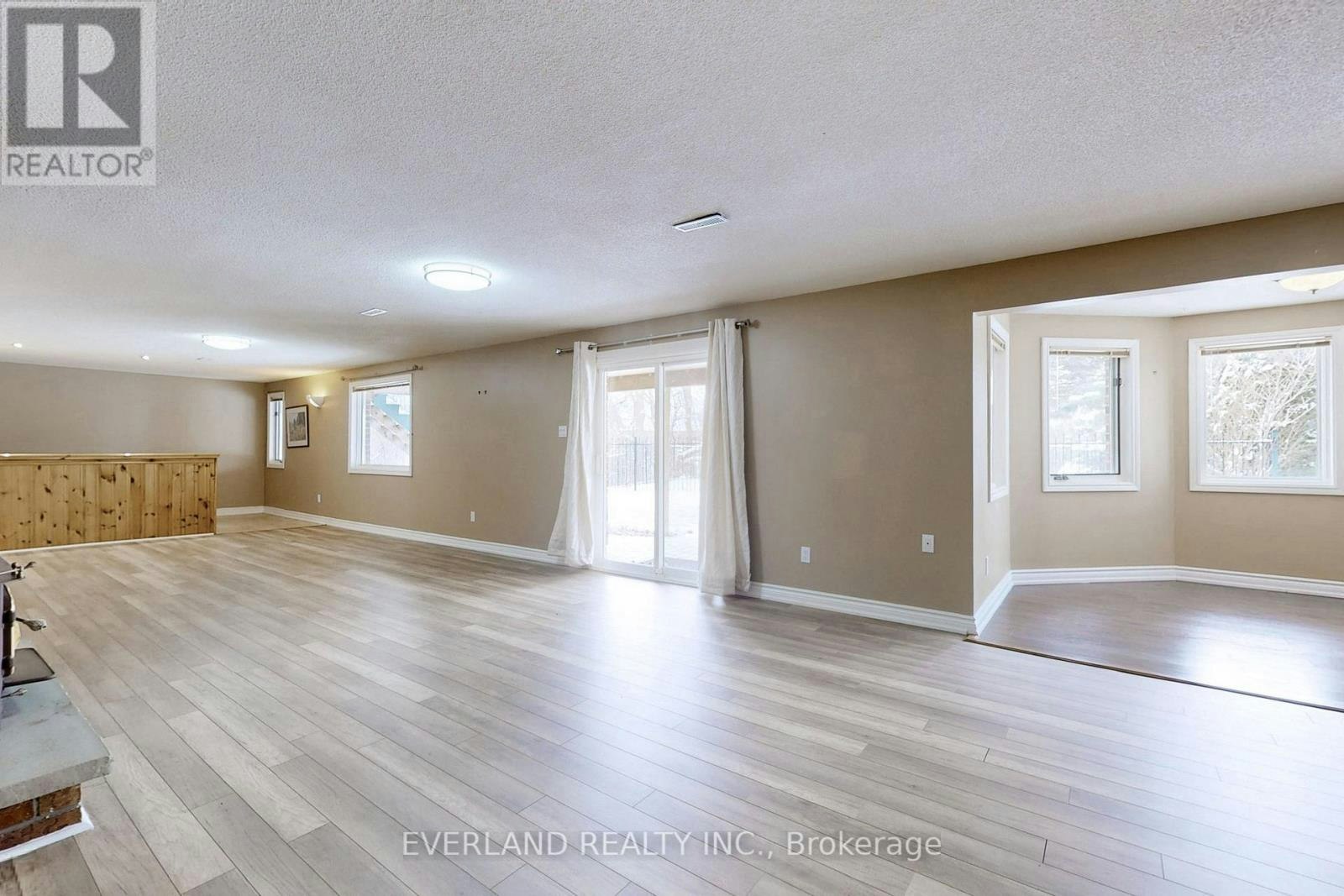 173 Thompson Drive, East Gwillimbury, ON, L9N 1E2 - 17