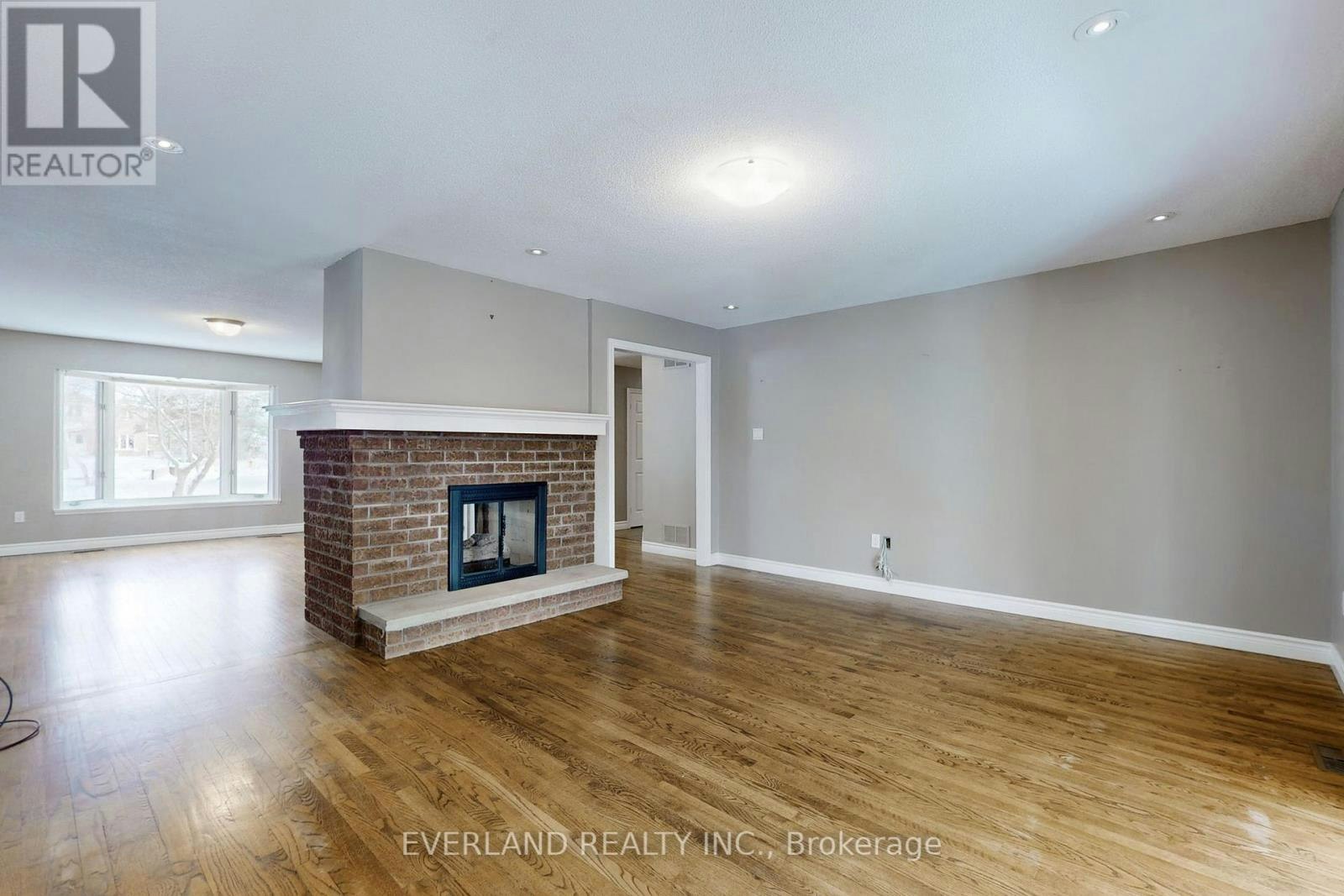 173 Thompson Drive, East Gwillimbury, ON, L9N 1E2 - 8