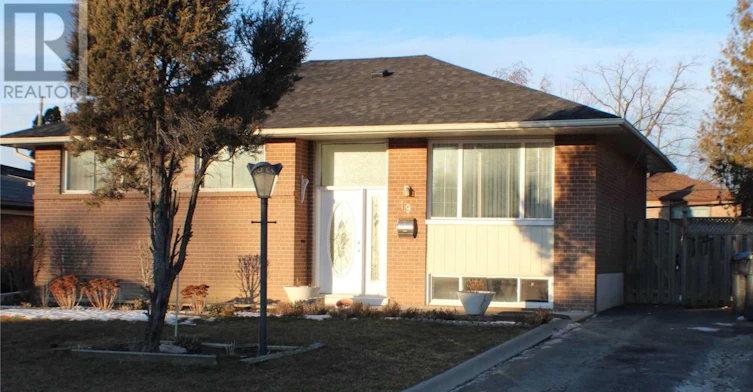 UPPER LVL-19 Athlone Avenue, Brampton, ON, L6T 2N5