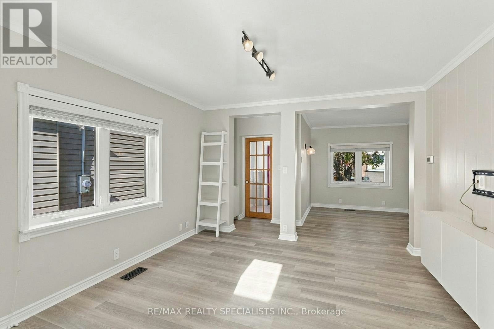141 Lake Crescent, Toronto, ON, M8V 1W2 - 16