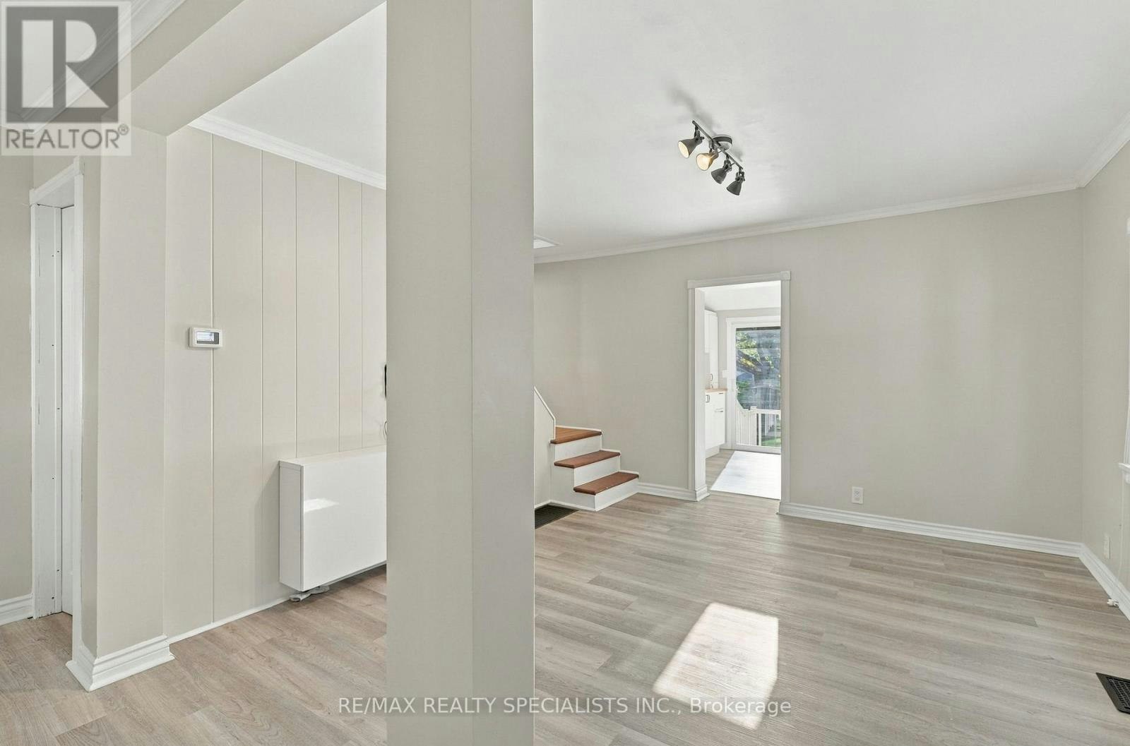 141 Lake Crescent, Toronto, ON, M8V 1W2 - 17