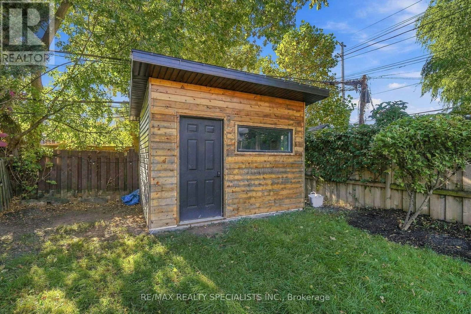 141 Lake Crescent, Toronto, ON, M8V 1W2 - 43