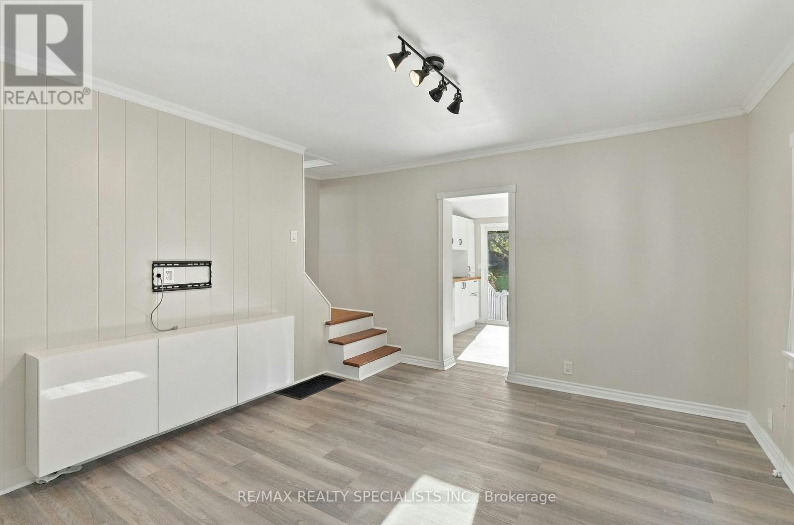 141 Lake Crescent, Toronto, ON, M8V 1W2 - 14