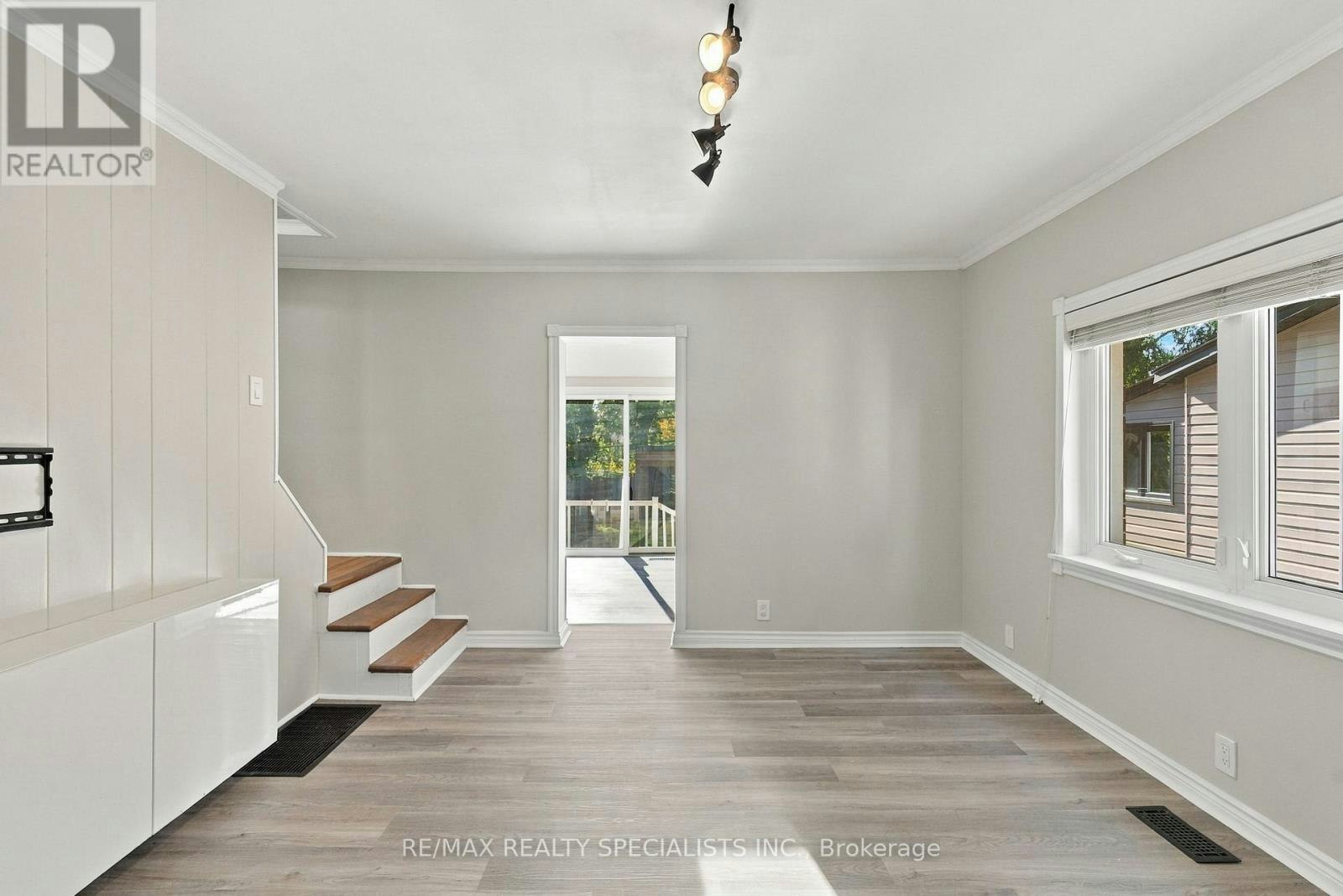 141 Lake Crescent, Toronto, ON, M8V 1W2 - 13