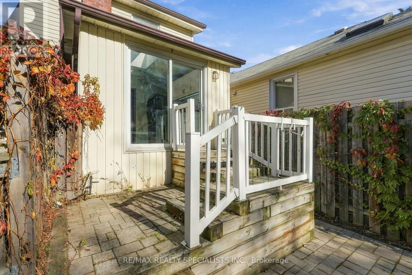 141 Lake Crescent, Toronto, ON, M8V 1W2 - 39