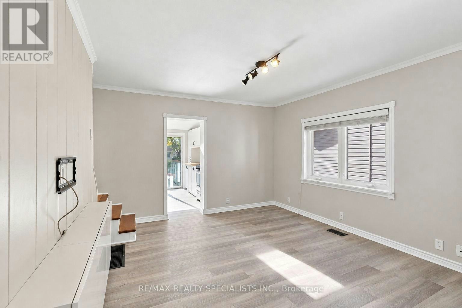 141 Lake Crescent, Toronto, ON, M8V 1W2 - 15