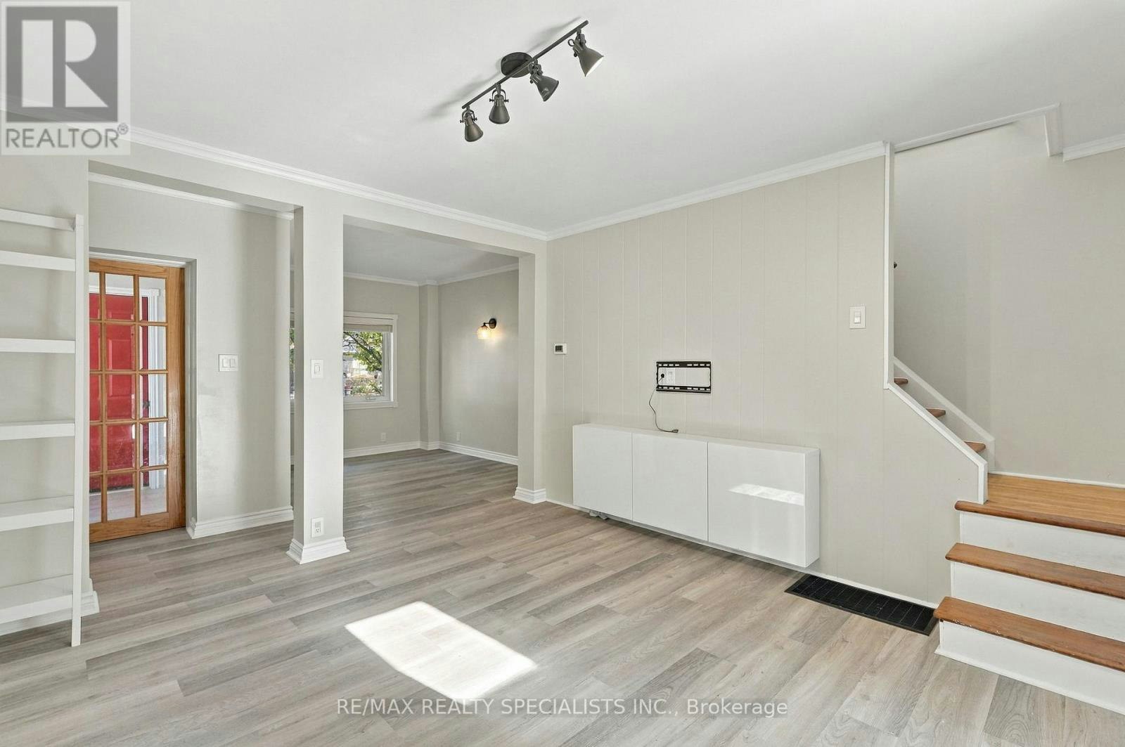 141 Lake Crescent, Toronto, ON, M8V 1W2 - 12