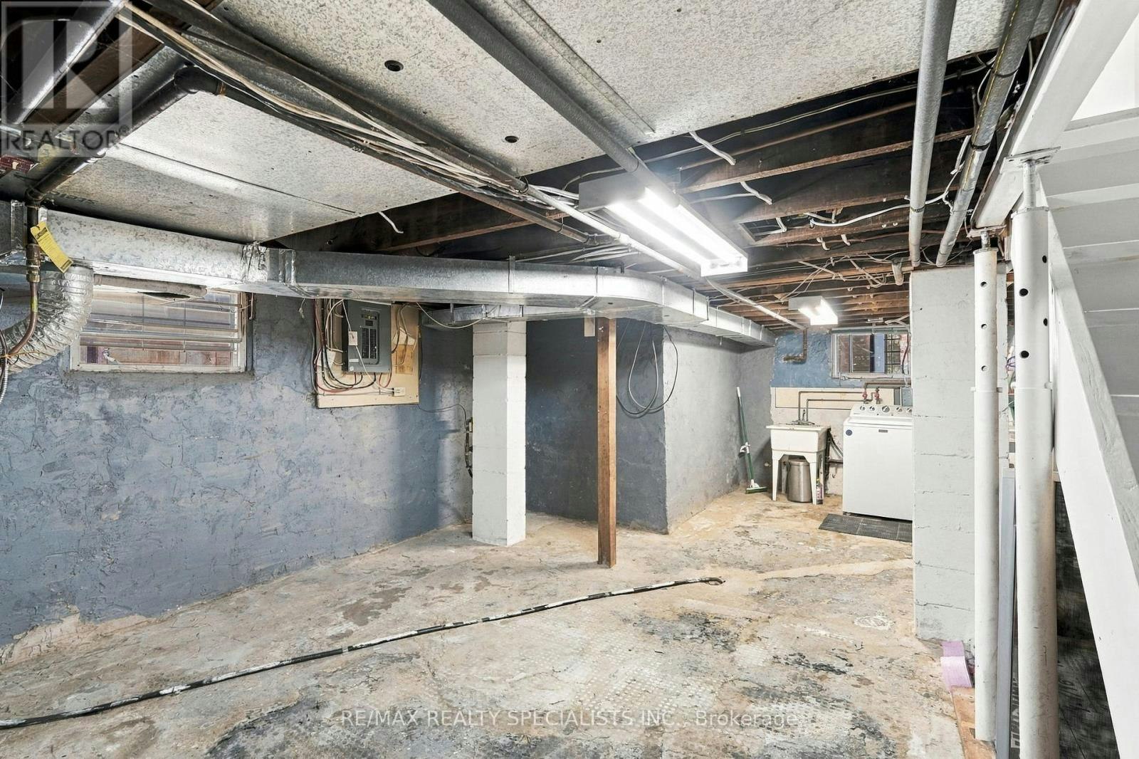 141 Lake Crescent, Toronto, ON, M8V 1W2 - 36