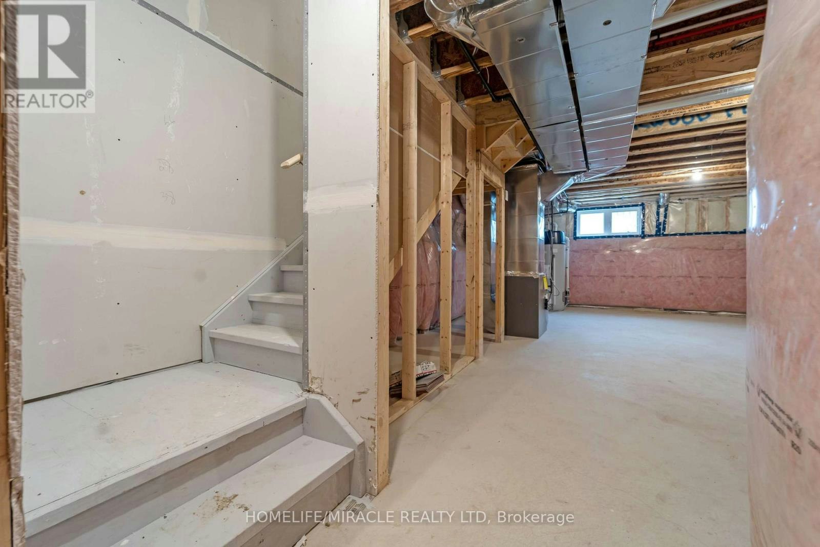 41 Sugar May Avenue, Thorold, ON, L2V 0K9 - 32